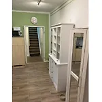 With 1 Bedroom * Tremt