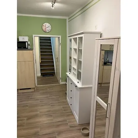 With 1 Bedroom * Tremt