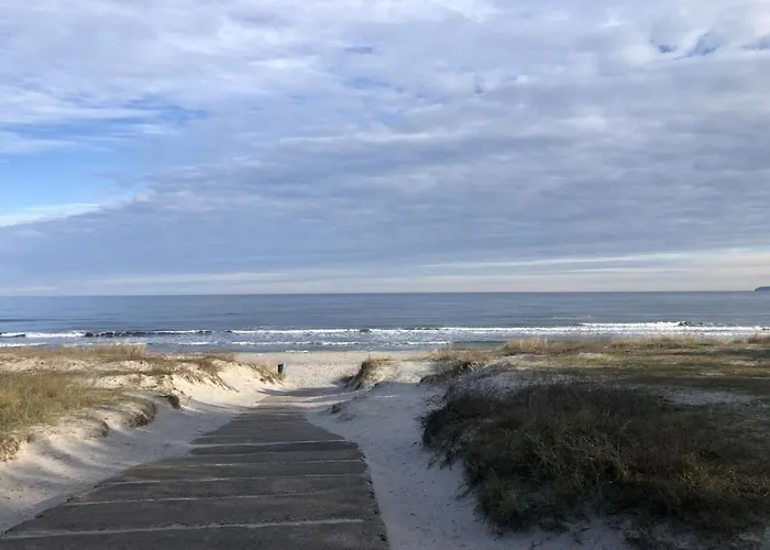 With 1 Bedroom Nyaraló